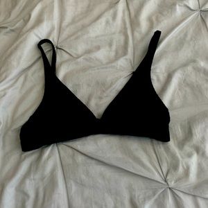 Black ribbed bikini top